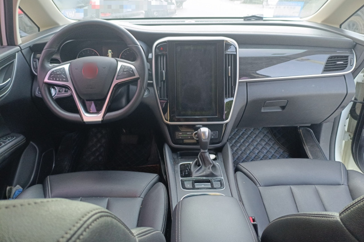 比亚迪  宋MAX 2017款